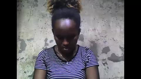 estanie online show from October 3, 7:22 pm