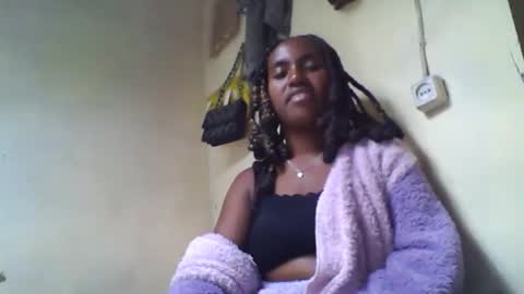 estanie online show from October 12, 6:51 pm