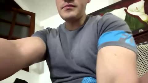 esteban121222 online show from November 3, 2:46 am