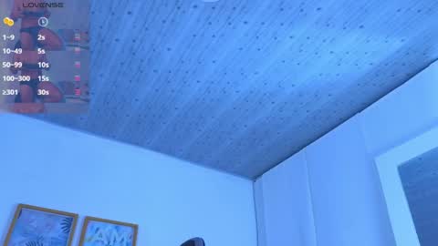 ESTEBAN online show from April 9, 11:04 am