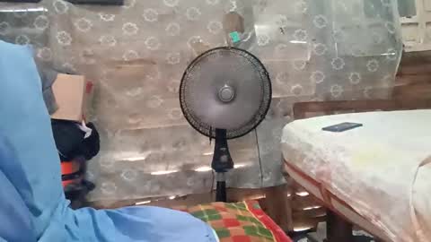 Snapshot of estebanbigcock23 chatting on December 20, 5:42 pm estebanbigcock23 online show from December 20, 5:42 pm