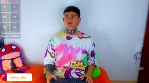 Esteban independent model online show from January 7, 3:12 pm