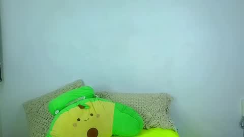 Esteban independent model online show from March 4, 11:43 pm