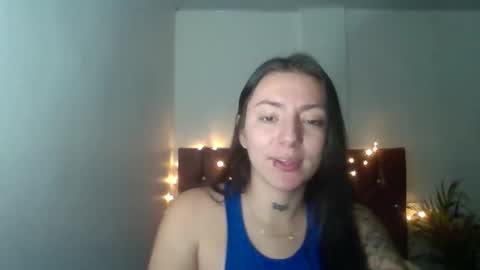 estefa1 online show from April 7, 5:30 am