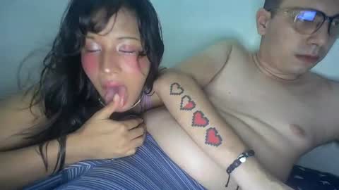 Snapshot of estela_max chatting on August 2, 3:38 am estela_max online show from August 2, 3:38 am