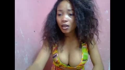 estelah20 online show from October 5, 6:01 am