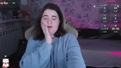 estelle_hicks online show from April 21, 6:55 pm