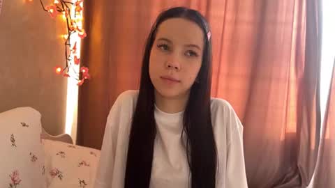 estellezdebski online show from July 4, 2:23 pm