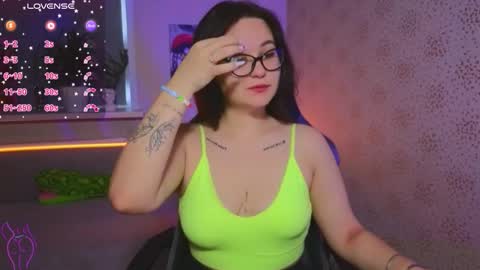 EsterPlayful online show from October 16, 6:47 am