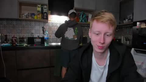 LOUIS online show from March 8, 2:15 am