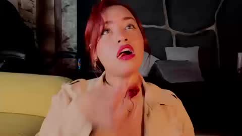 estrella05_ online show from October 18, 5:21 am