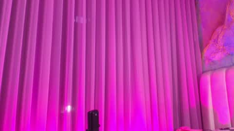 Estrella online show from April 17, 11:57 am