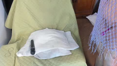 Snapshot of estrellah__ chatting on January 4, 1:52 am - E S T R E L L A  M I L F - online show from January 4, 1:52 am