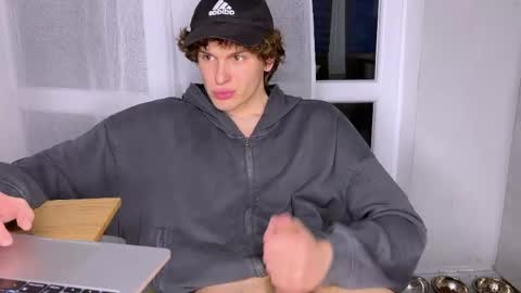 Alex online show from April 19, 6:10 pm