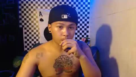 im esward tynn online show from November 11, 6:13 am