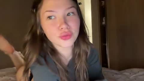 nika 3 online show from July 3, 6:47 pm