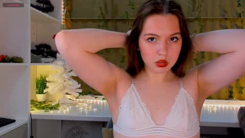 Diana online show from December 2, 11:01 am