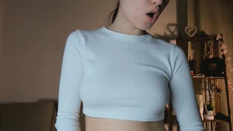 Jessi online show from December 17, 11:27 am