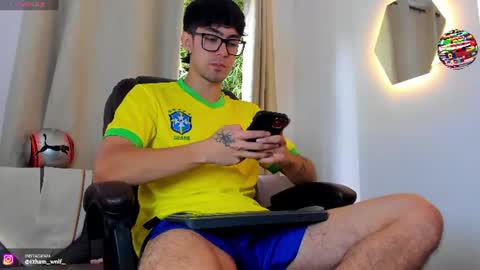 Snapshot of etham_wolf1 chatting on June 24, 6:07 pm etham_wolf1 online show from June 24, 6:07 pm