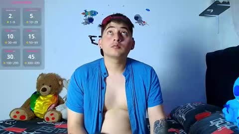 Snapshot of ethan__11 chatting on December 14, 7:51 pm ETHAN online show from December 14, 7:51 pm