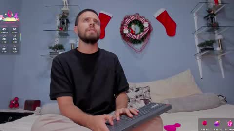 ADAM TAYLOR  ETHAN CAMBAL INDEPENDENT MODELS online show from December 21, 10:17 pm