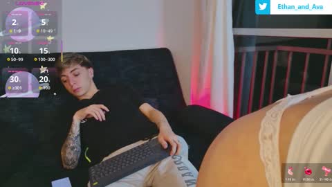 Snapshot of ethan_and_ava chatting on October 27, 2:37 am ethan and ava online show from October 27, 2:37 am