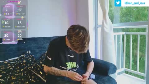 Snapshot of ethan_and_ava chatting on November 15, 1:07 pm ethan and ava online show from November 15, 1:07 pm