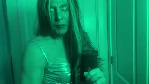 Bustedpussy online show from May 16, 7:45 pm