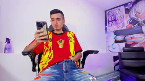 Snapshot of ethan_boy_ chatting on September 27, 11:21 pm Ethan online show from September 27, 11:21 pm