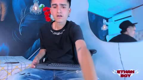 Ethan online show from December 22, 7:11 pm