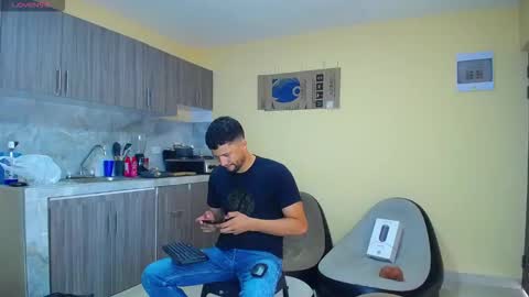 Jose online show from October 17, 7:27 pm