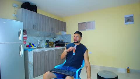 Jose online show from December 15, 12:31 pm