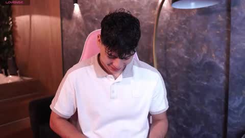 ethan_occonor online show from November 22, 12:37 pm