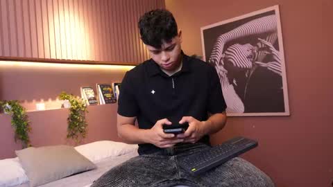 ethan_occonor online show from April 14, 12:11 pm