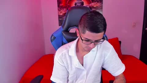 ETHAN SAI online show from November 12, 11:36 pm