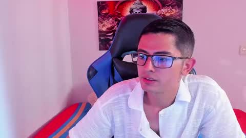 ETHAN SAI online show from November 18, 9:19 pm