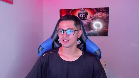 ETHAN SAI online show from December 14, 9:19 pm