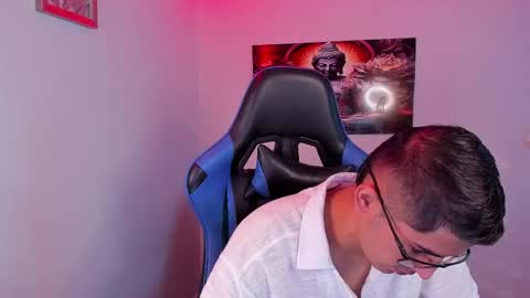 ETHAN SAI online show from December 16, 3:17 pm