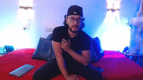 Snapshot of ethan_w7 chatting on October 5, 11:57 pm ethan w7 online show from October 5, 11:57 pm