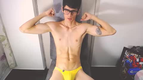 Snapshot of ethancoleeman chatting on June 3, 8:47 pm EthanColeeman online show from June 3, 8:47 pm