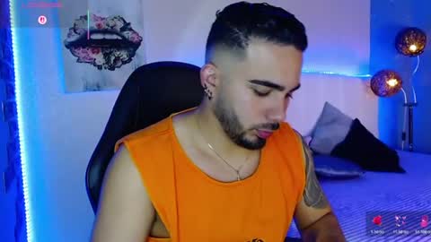 Snapshot of ethanhairy chatting on July 22, 7:49 pm Ethan online show from July 22, 7:49 pm