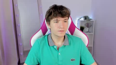 Ethan online show from October 12, 8:41 pm