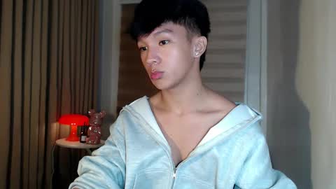 Rey online show from February 11, 3:50 pm