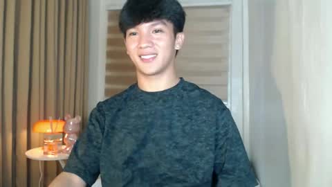 Snapshot of etherealboytoy4hire chatting on May 22, 2:22 pm Rey online show from May 22, 2:22 pm
