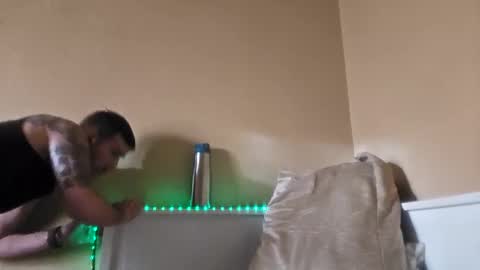 Snapshot of etherless86 chatting on January 21, 3:32 pm Etherless online show from January 21, 3:32 pm