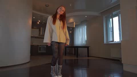 Lillie here and its my first day online show from October 3, 11:51 am