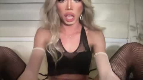 euphoric_goddess online show from July 23, 8:29 pm