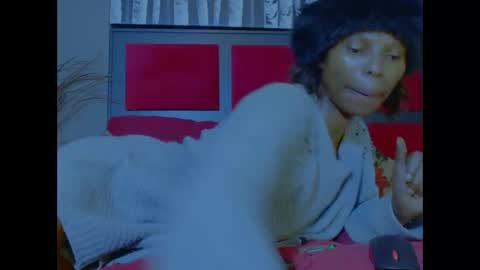 Snapshot of eva4him831 chatting on November 17, 9:20 pm eva4him831 online show from November 17, 9:20 pm