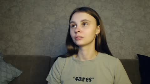 Eva Calvin online show from December 5, 4:44 pm