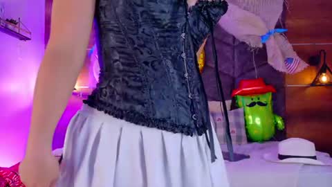 Snapshot of eva_daemon chatting on July 4, 11:38 am EVA DAEMON online show from July 4, 11:38 am